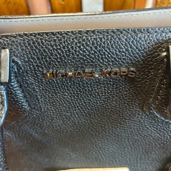 Michael Kors Black Adele Crossbody Bag with Silver Hardware EUC!! - Picture 2 of 16